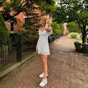 Meet your Posher, Ellie